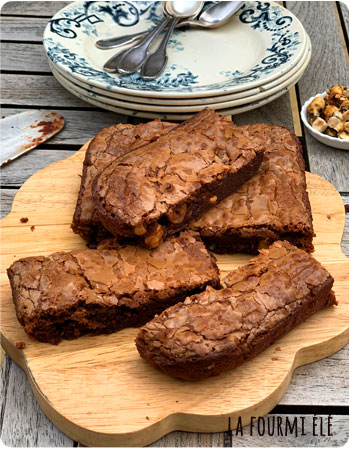 brownie au chocolat et noisettes caramélisées Cyril Lignac